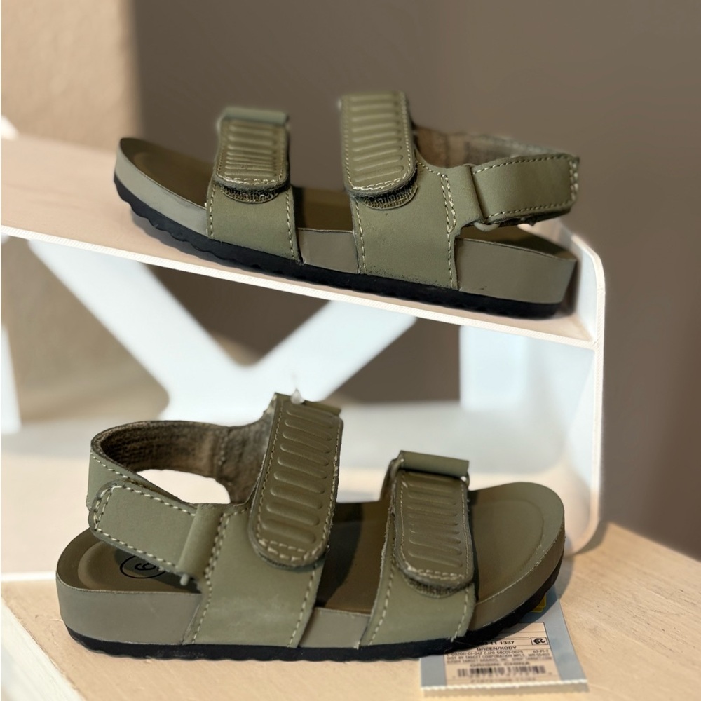 Toddler Kody Sandals - Cat & Jack™ Green 6t Hook and Loop 72s NEW - Picture 1 of 6